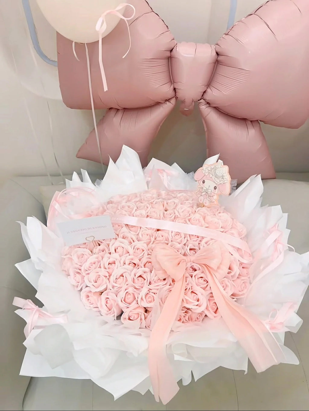 Melody's Girly Light Pink Rose Scented Soap Bouquet