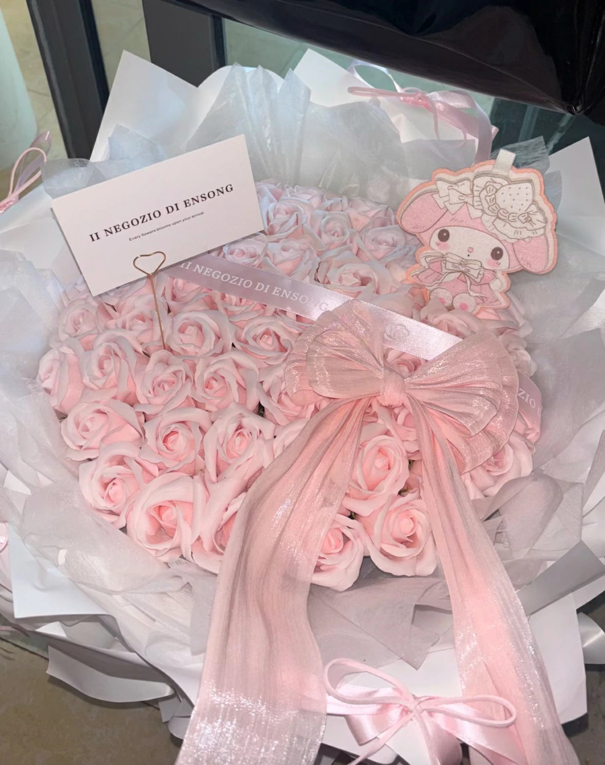 Melody's Girly Light Pink Rose Scented Soap Bouquet
