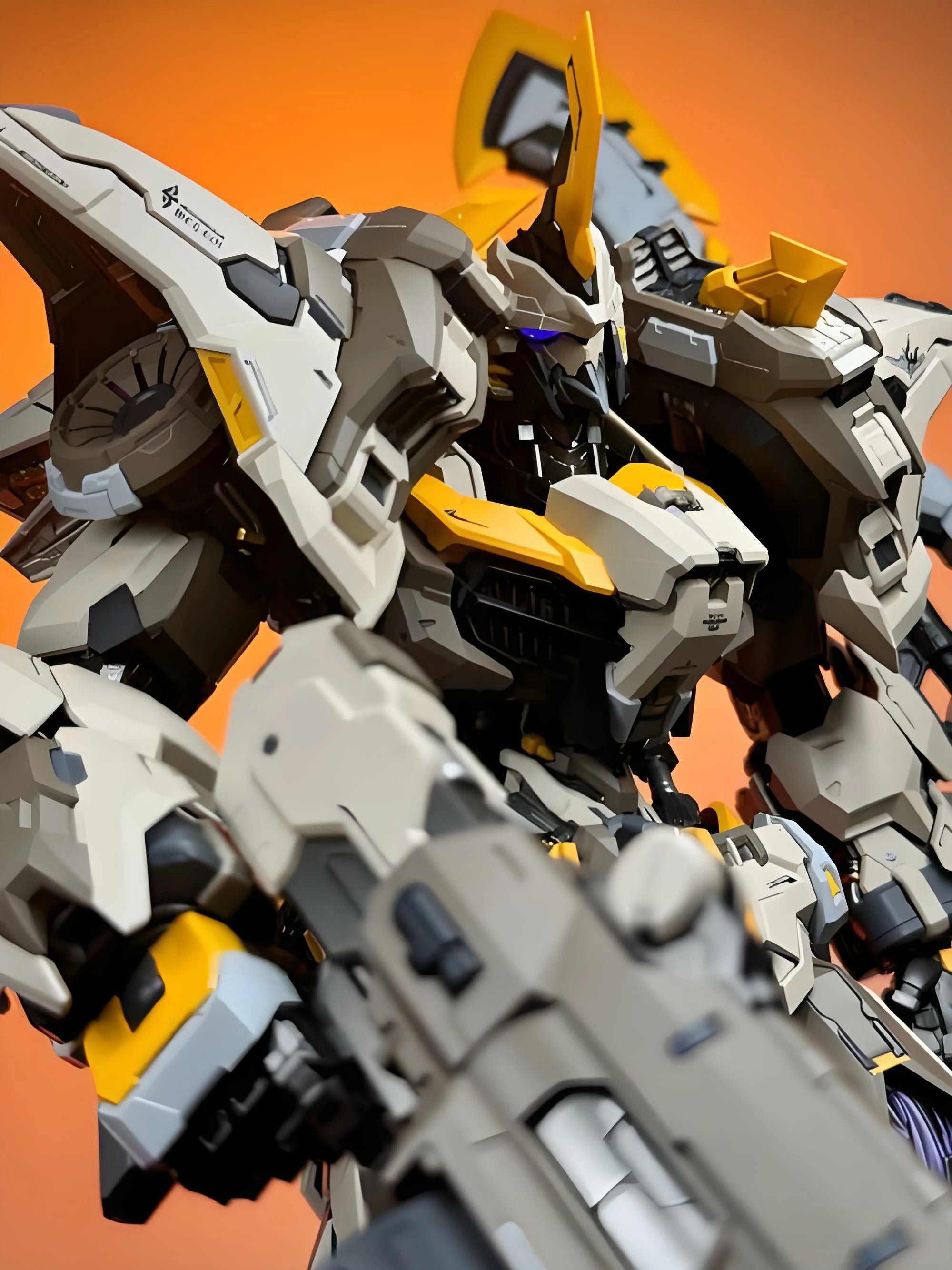 Moshow Supreme Grade "Scourge of God" Mecha Finished Model