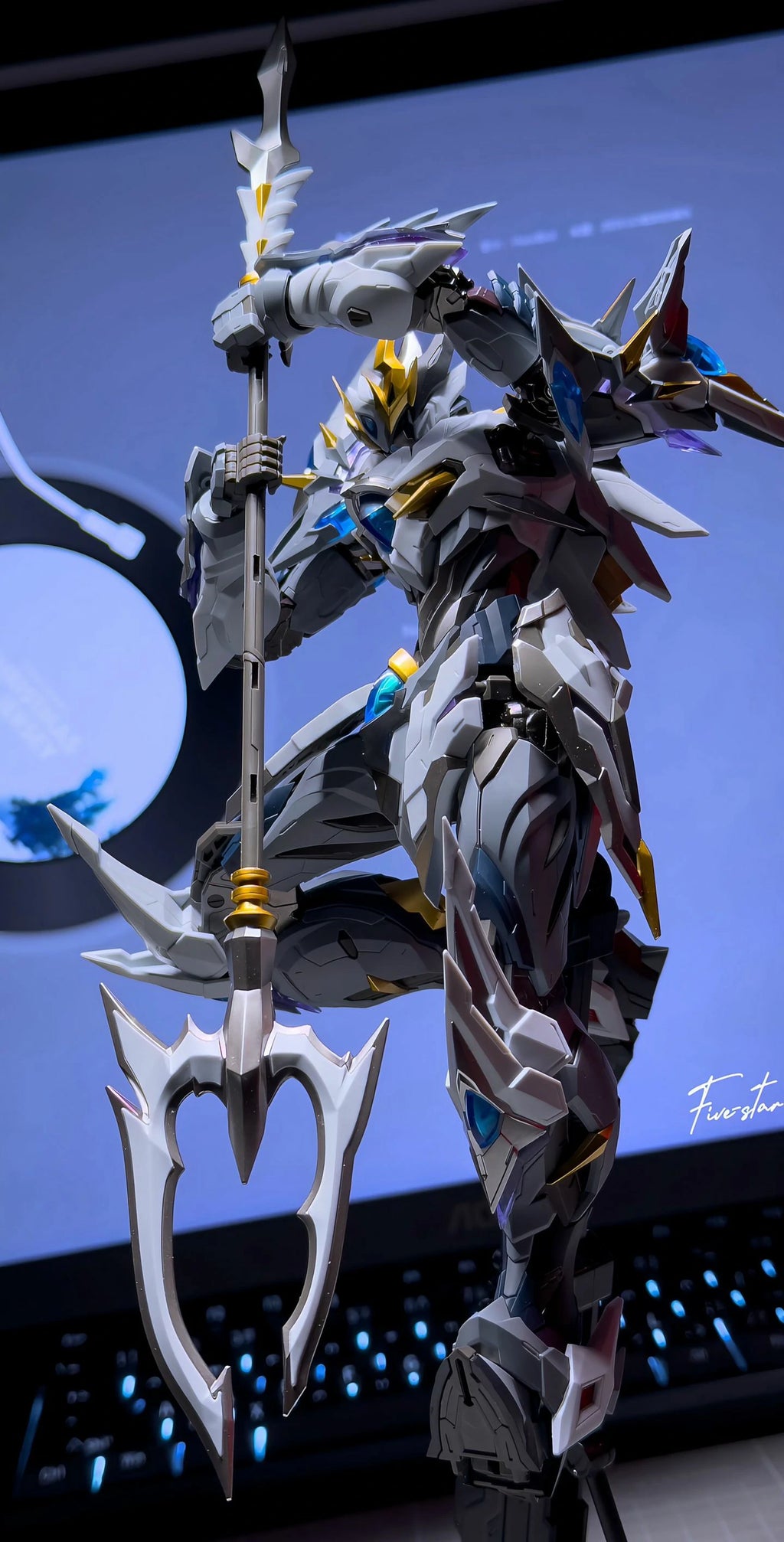 Moto-Core Ao Bing: Earth-Meeting Star Mighty Colours Armoured Mech Assembly Model